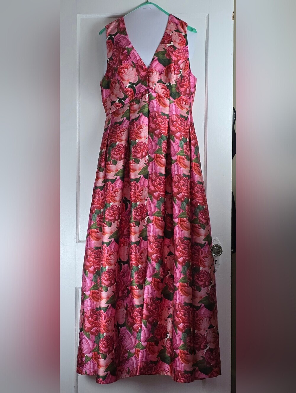 Sachin Babi Pink Floral Mother of the Bride or Groom Ball Gown with Pockets 10
